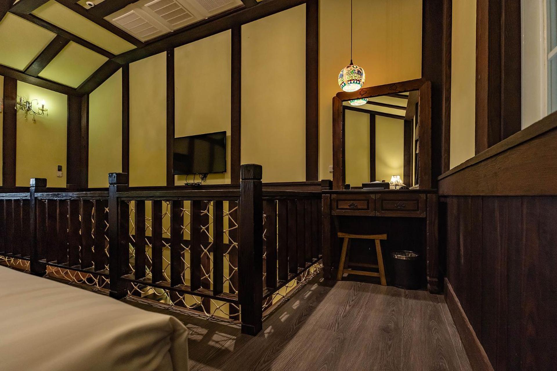 Tudor Dynasty Homestay Шоуфэн Экстерьер фото